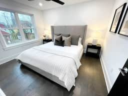 Chatham Small