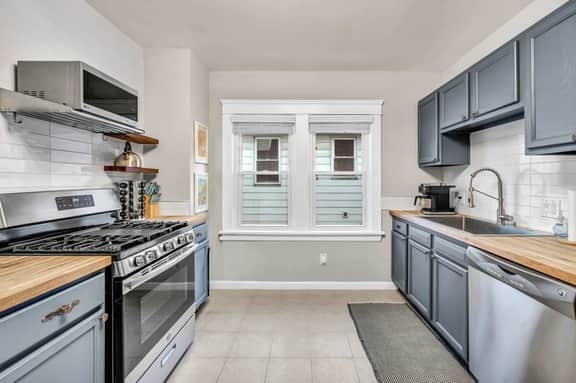 West 61st 1339